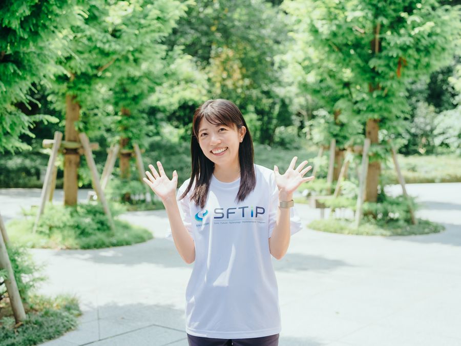 松原（木々の下で）